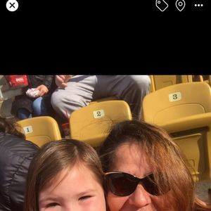 Meet your Posher, Elisa